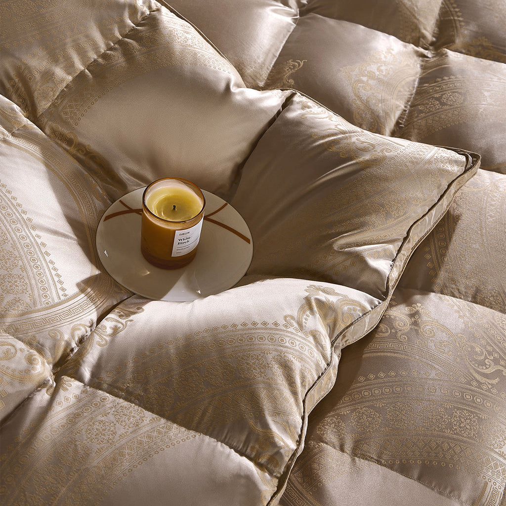 95% Polish White Goose Down Luxury Jacquard Heavy-Weight Quilt